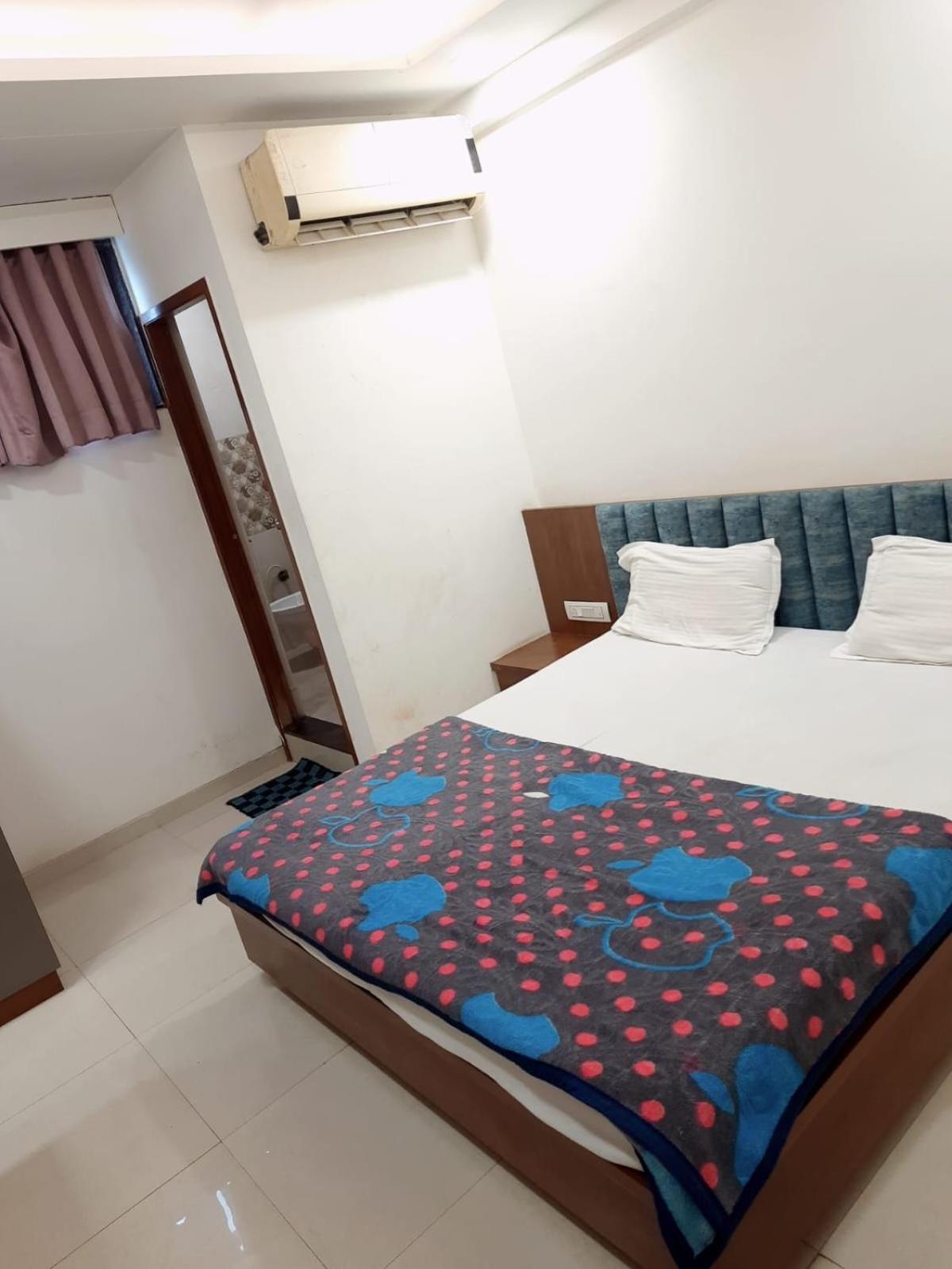 Hotel Murlidhar Rooms Kāsandra Zewnętrze zdjęcie